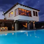 Villa Macedonium Luxury With Pool & Panoramic View Skopje