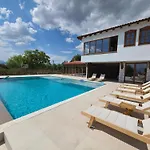 Villa Macedonium Luxury With Pool & Panoramic View *