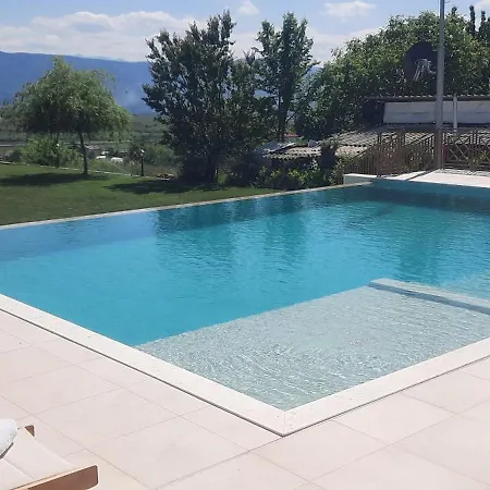 Macedonium Luxury With Big Pool & Fireplace Skopje