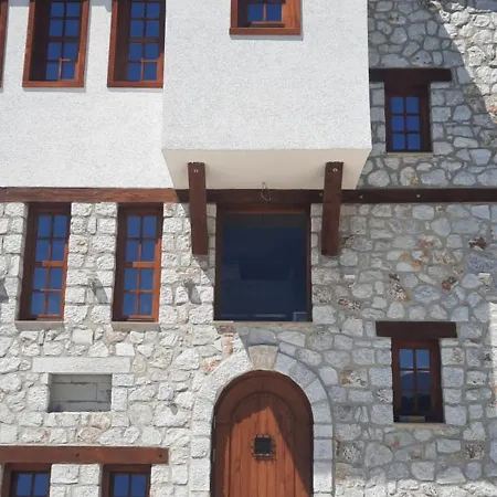 Macedonium Luxury With Pool & Panoramic View Villa Üsküp