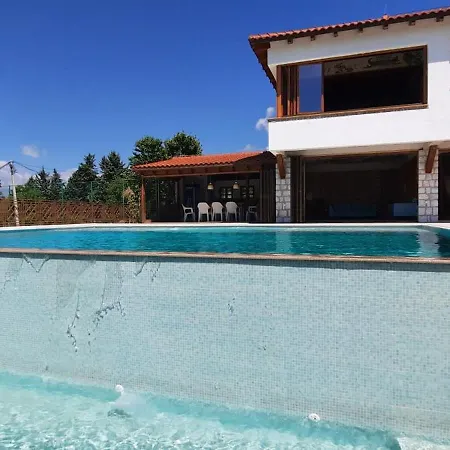 Macedonium Luxury With Big Pool & Fireplace *