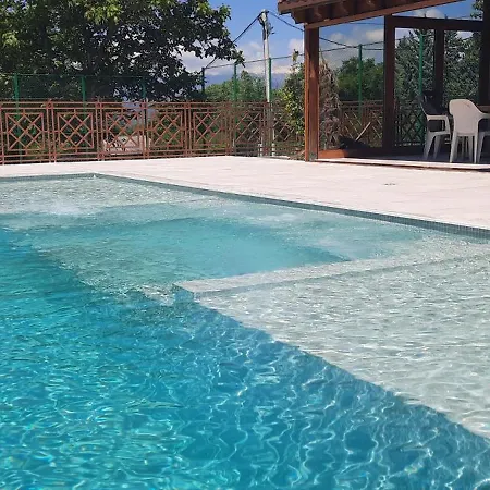 Macedonium Luxury With Big Pool & Jakuzzi * סקופיה