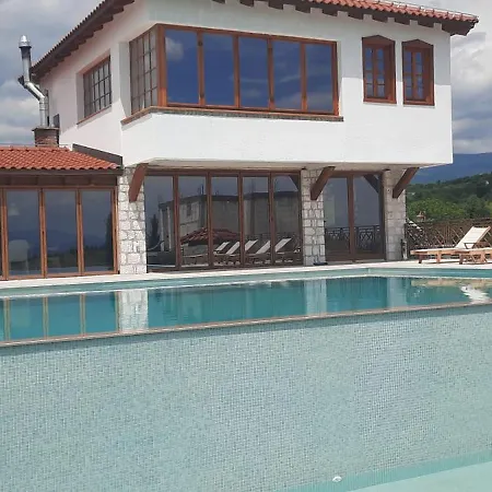 Macedonium Luxury With Big Pool & Fireplace Skopje