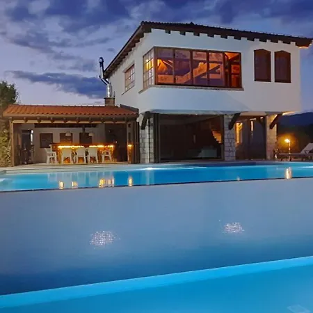 Macedonium Luxury With Big Pool & Fireplace