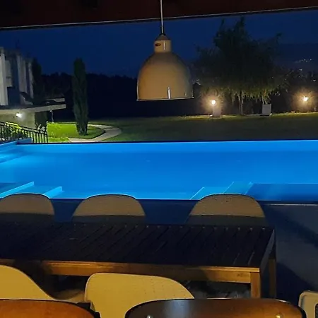 Villa Macedonium Luxury With Big Pool & Fireplace Skopje
