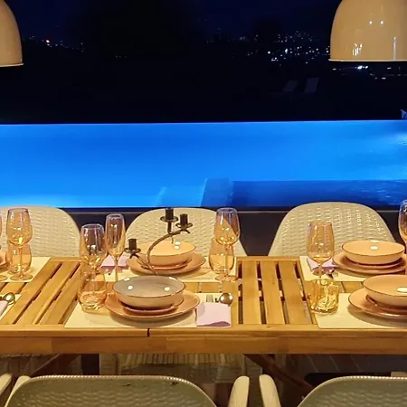 Macedonium Luxury With Big Pool & Fireplace *