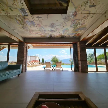 Macedonium Luxury With Big Pool & Fireplace Вілла *