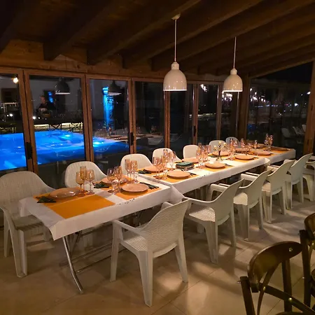 Macedonium Luxury With Big Pool & Fireplace