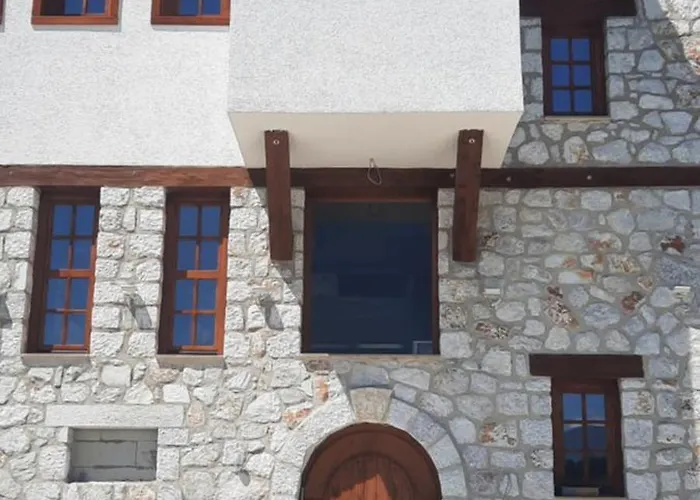 Macedonium Luxury With Big Pool & Fireplace וילה סקופיה