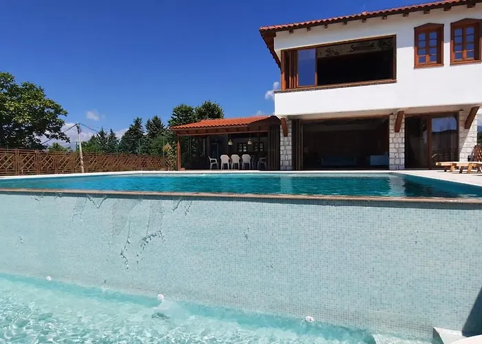 Macedonium Luxury With Big Pool & Fireplace *