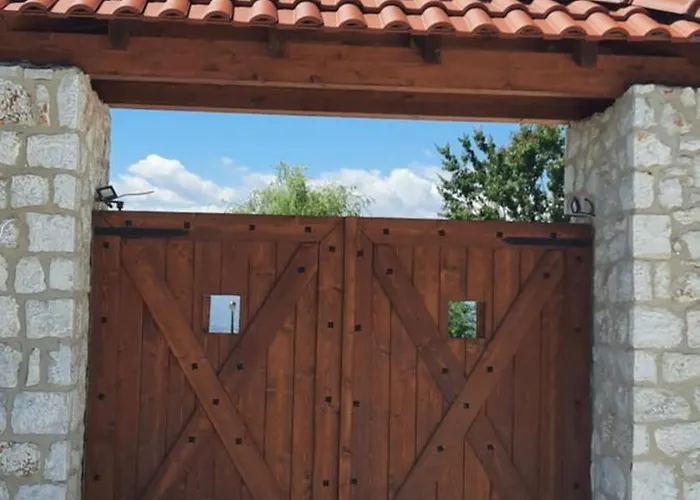 Macedonium Luxury With Pool & Panoramic View Villa *