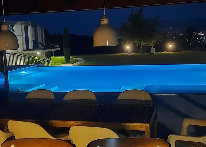 Villa Macedonium Luxury With Big Pool & Fireplace Skopje