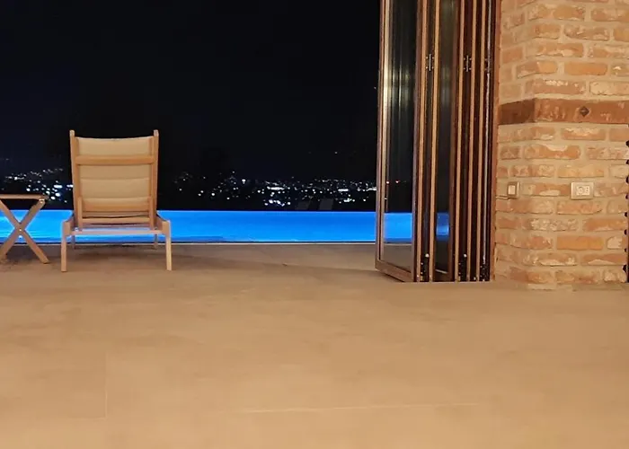 Macedonium Luxury With Big Pool & Fireplace וילה