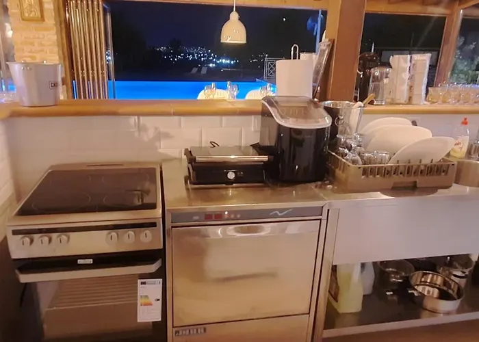 Macedonium Luxury With Big Pool & Fireplace וילה סקופיה