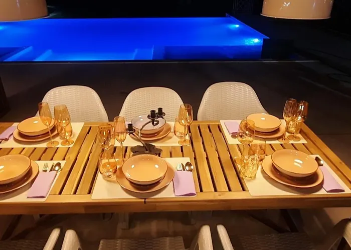 וילה Macedonium Luxury With Big Pool & Fireplace סקופיה