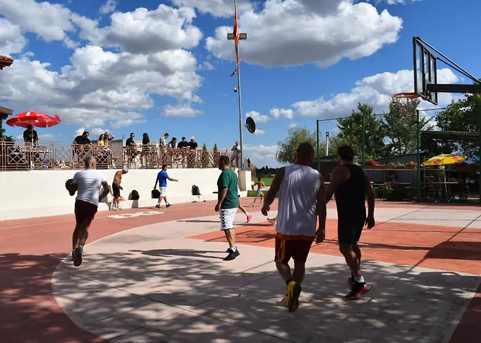 Villa Macedonium Luxury With Pool & Panoramic View Skopje