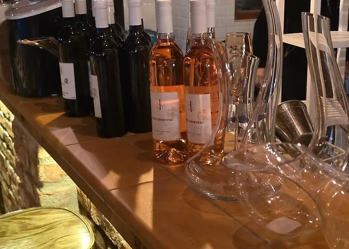 Macedonium Luxury With Big Pool & Fireplace *