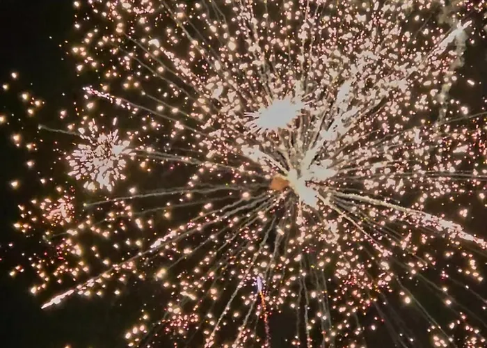 Macedonium Luxury With Big Pool & Fireplace סקופיה